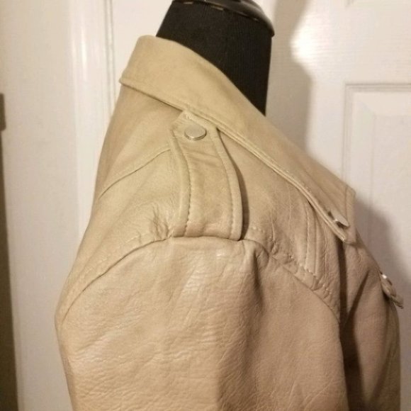 Romeo & Juliet Couture Faux Leather Moto Jacket - Picture 4 of 10